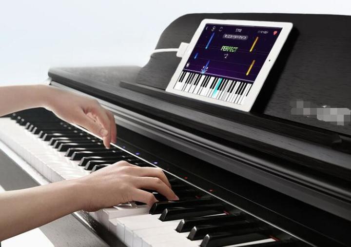 一秒學會彈琴、還可以打游戲、跟鋼琴聊天 | 快樂學琴、快速學琴成真_科技_網